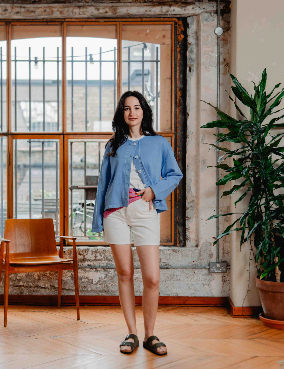 Button Up Crew - Washed Blue