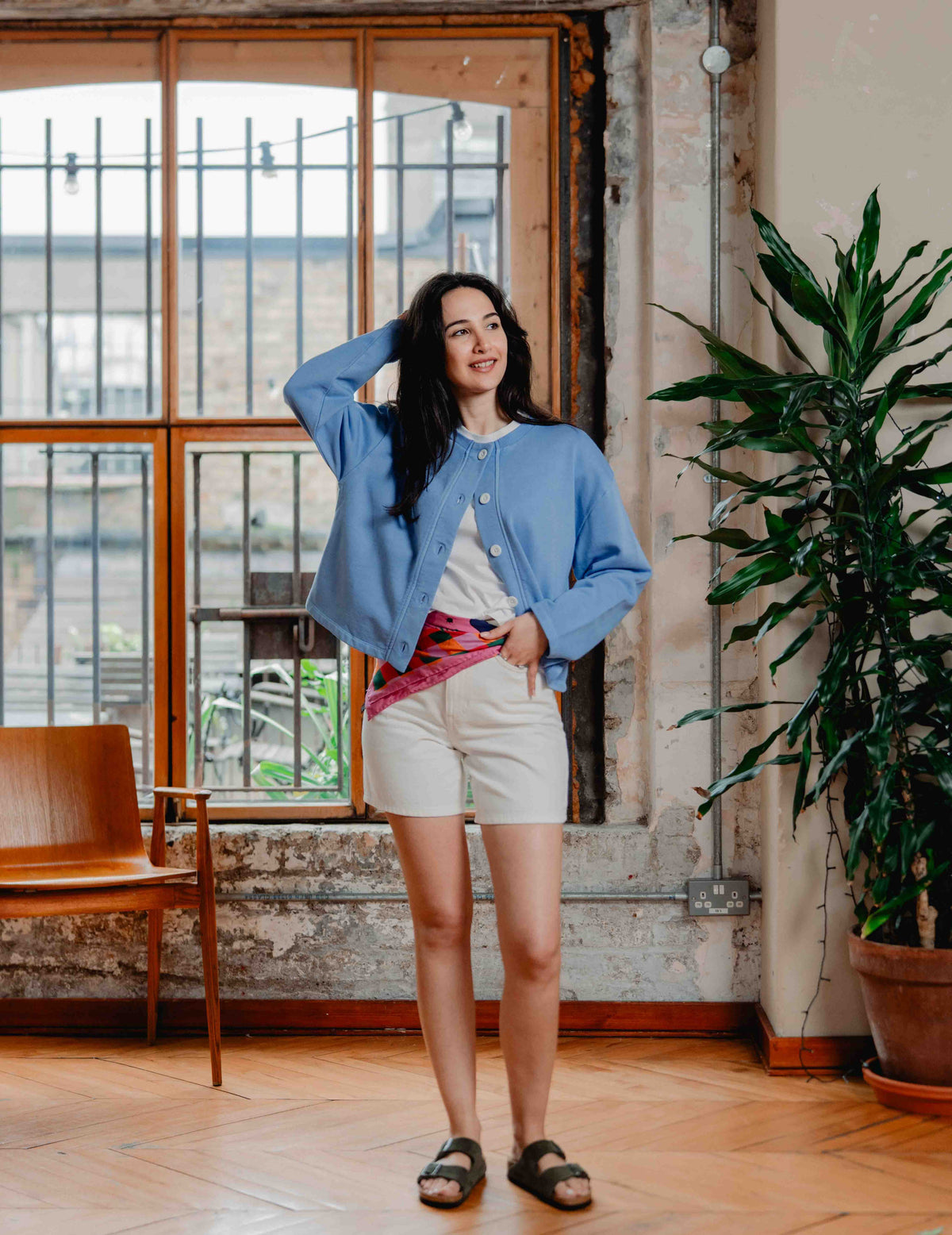 Button Up Crew - Washed Blue